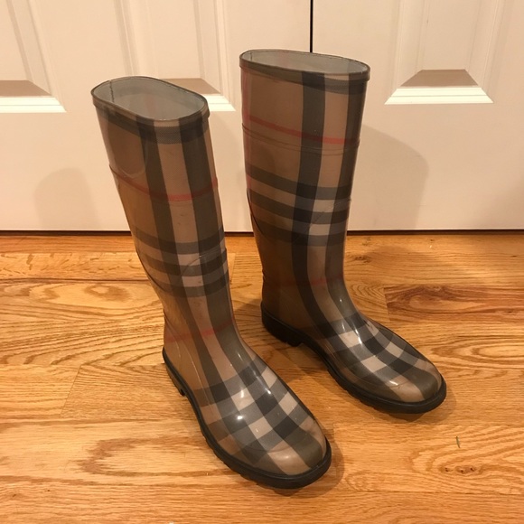 Burberry Shoes - Burberry Nova Check Rain Boots